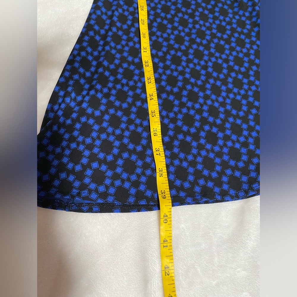Maggy London Dress V Neck Empire Waist - Picture 6 of 6